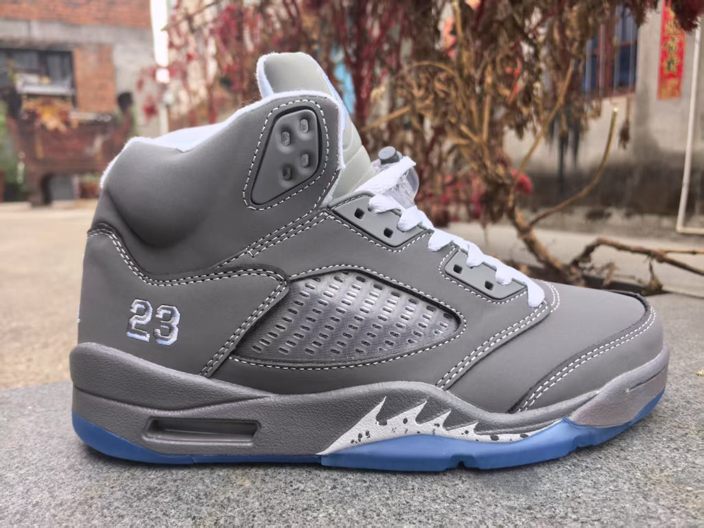 Air Jordan 5 Retro 'Wolf Grey' 2026
