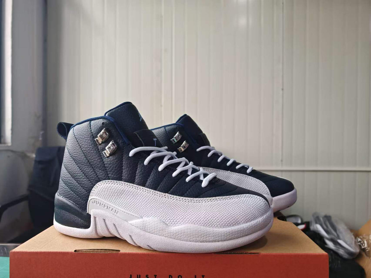 Air Jordan 12 Retro 'Obsidian' 2012