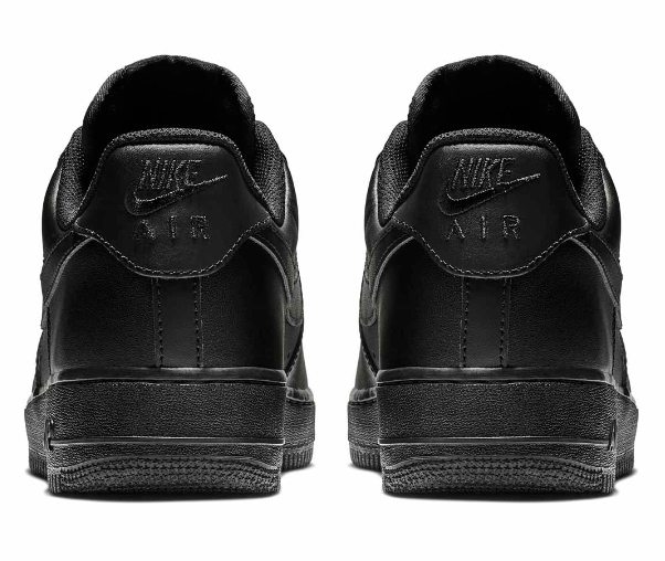 Nike Air Force 1 '07 Triple Black Sneakers