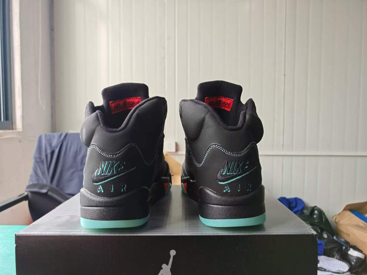 [PRE-ORDER] (Men's) Air Jordan 5 Retro "Halloween" (2026) [HQ7978-001]