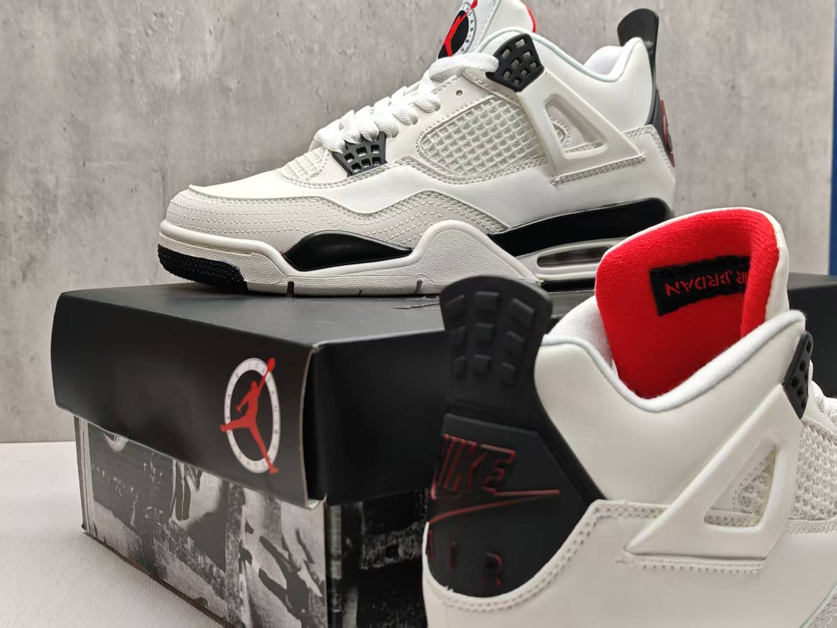 Air Jordan 4 Retro 'Flight Club' (IM4002-100)