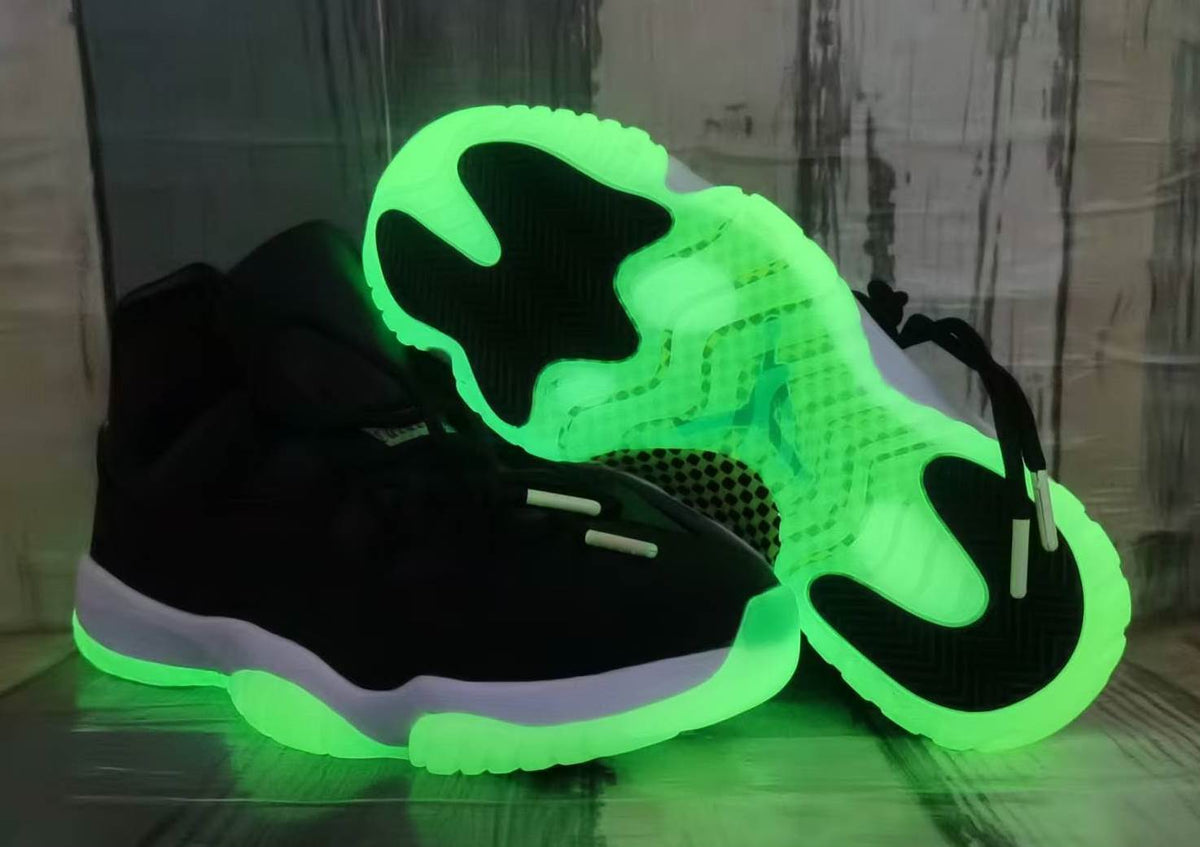 Air Jordan 11 Retro 'Black/Barely Volt'