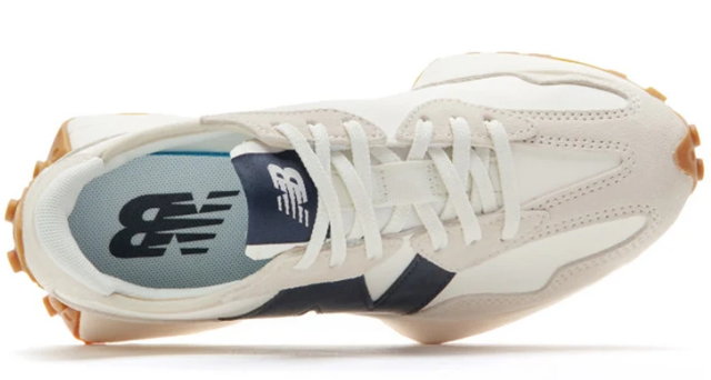 New Balance Women's 327 'Moonbeam / Outerspace' Sneakers
