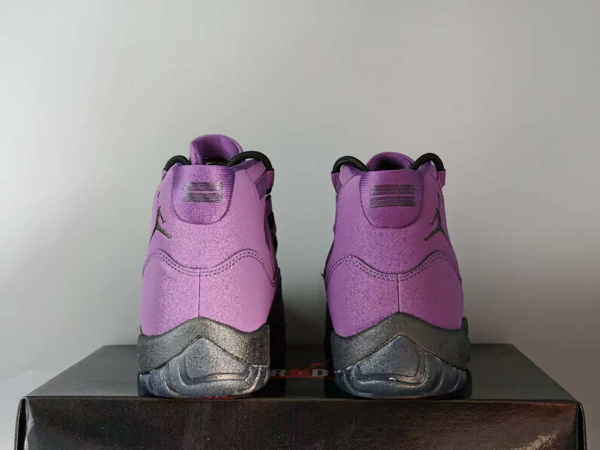 Air Jordan 11 Retro 'Mojave'