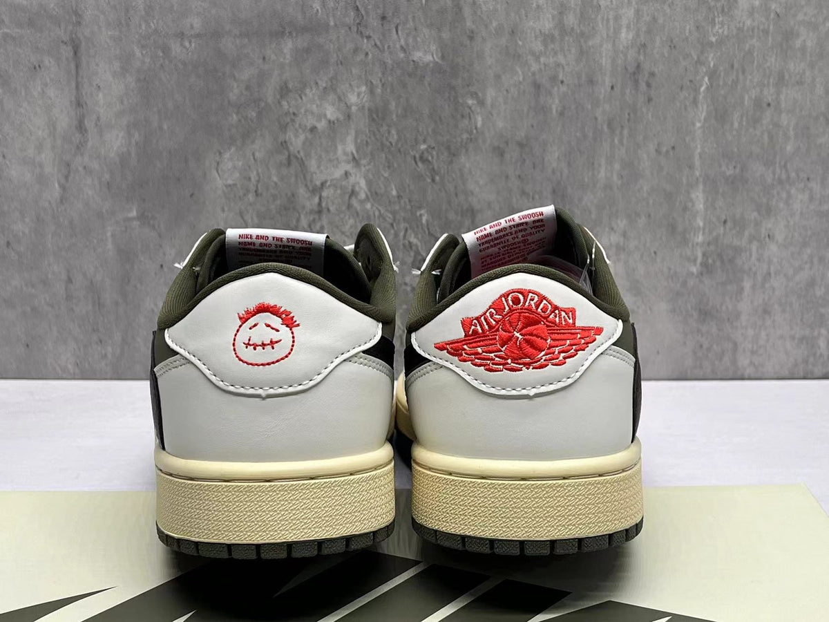 Air Jordan 1 Retro Low OG SP Travis Scott 'Medium Olive' DM7866-200
