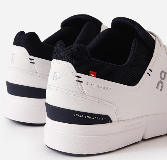 On Men’s The Roger Advantage White / Midnight
