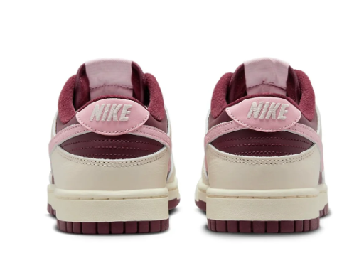 Nike Dunk Low Premium 'Valentine's Day 2023' - DR9705-100