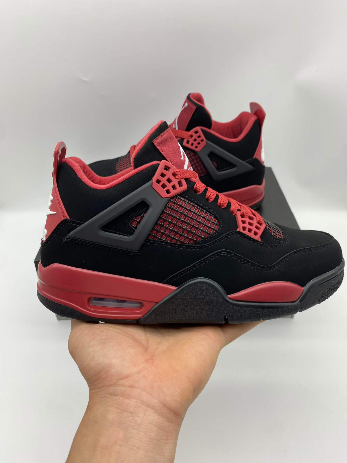 Air Jordan 4 Retro 'Red Thunder' CT8527-016